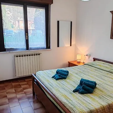 Casa La Brezza Apartment Dervio