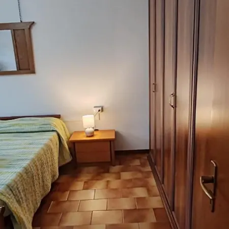 Casa La Brezza Apartment Dervio