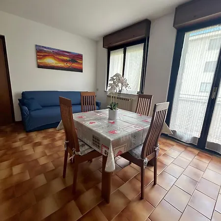Casa La Brezza Dervio