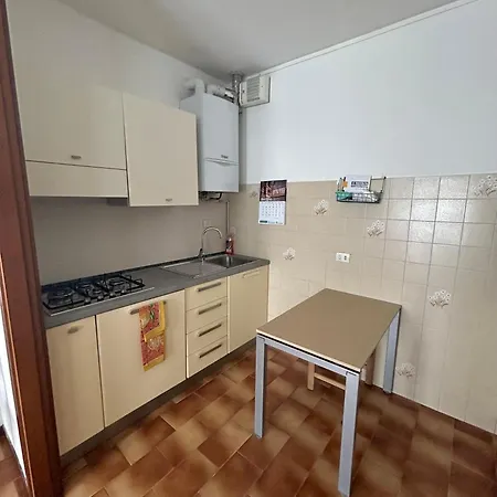 Casa La Brezza شقة